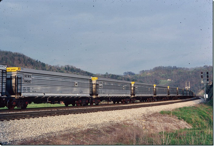 A second track was built to link the WE Pauley with the EE Wagner passing siding to create a 25,000’ siding with Coal Run Jct. in the middle. The train is on the siding. SCWX gons.