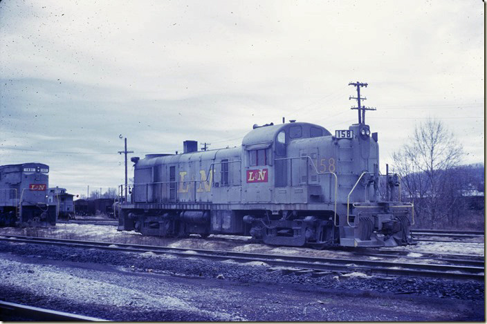 L&N RS-3 158. I’m curious about the caboose in the background. Corbin KY.