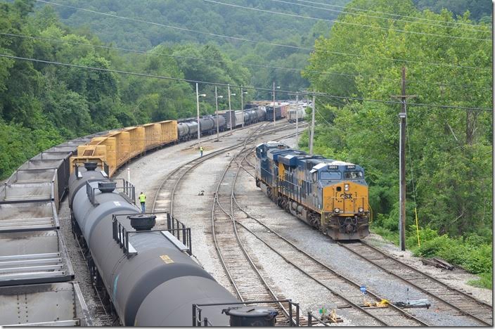 CSX 3001-3115 back out into the yard to couple onto empties for the Leer Mine. Grafton WV.