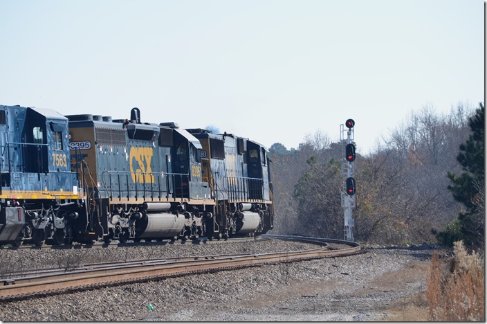 CSX 7335-8548-8773-8395-7563-553. View 3. Hamlet NC.