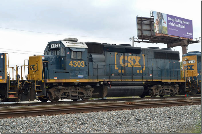 CSX 4303. This is the second GP39-2 we saw this trip. Doyle KY. The first was 4310 at Casky KY.