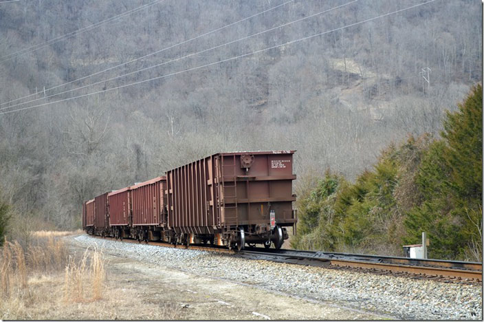 Don’t dump on the “greaser”! CSX 3303-3230. Betsy Layne KY. 03-09-2021.
