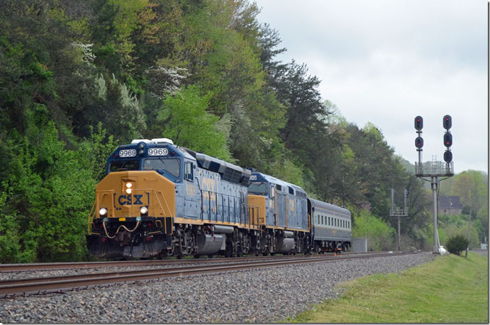 Back on the Big Sandy main W003-14 resumes analyzing the track as it heads toward Shelby. CSX 9969-9999-TGC3. Pauley KY.