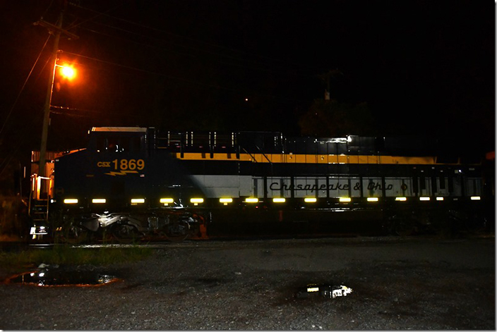 CSX 1869. C&O Heritage. Shelby KY.