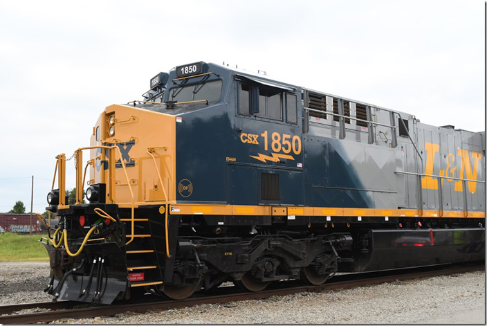 CSX 1850. L&N Heritage. Etowah TN.
