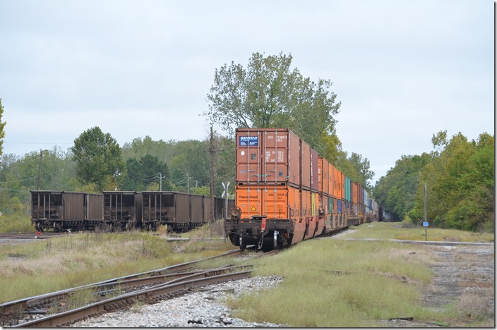 CSX 235-210 Woodward AL. View 3. Stored rapid-discharge hoppers are on the BHRR. I might add that Southern and Frisco also paralleled L&N up this valley which was the heart of Alabama’s steel and iron industry. It is unimaginable the activity that must have been here until the ‘70s. Alabama Railway Supply is to the right of my truck in a former Woodward Iron yard. It appears they deal in used railway track material. 