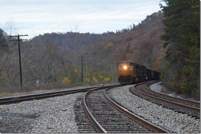 The conductor couples up the engines. It’s getting dark. CSX 593-39. View 7. Dent KY.