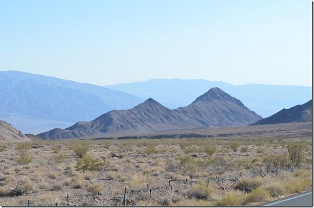 We have crossed into California (no welcome sign!). Looking southwest near Daylight Pass. Death Valley NP near Hells Gate CA.