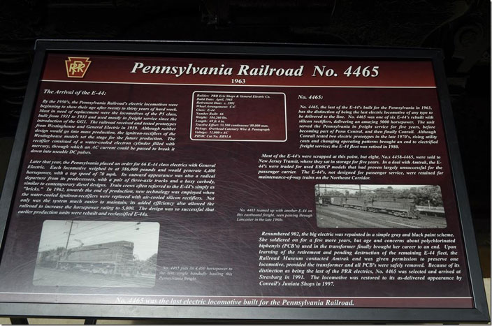 PRR E44 4465 display board. Click on image for a larger view.