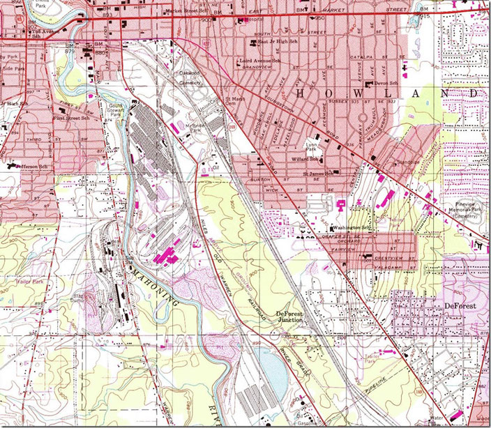 That area between the PRR and the Mahoning River was a Republic Steel plant. The facility on the west side of the river is the coke plant which is still in operation by Cleveland-Cliffs. Warren OH. 1:24,000 quad. 1994. USGS.