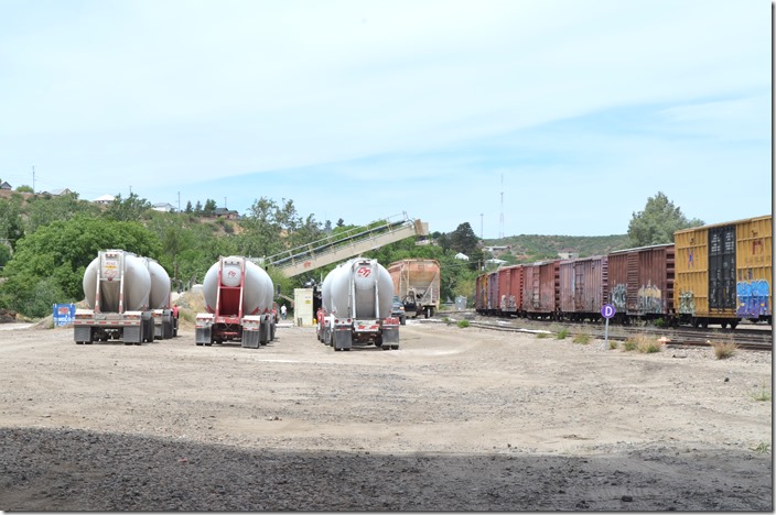 CTI (Central Transport) has a trans load facility in the AZER yard. Globe AZ.