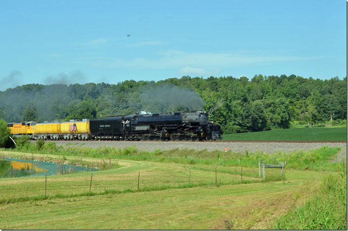 UP 4014. Bell City MO.