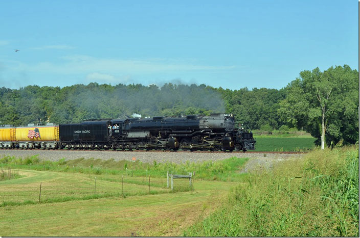 UP 4014. View 2. Bell City MO.