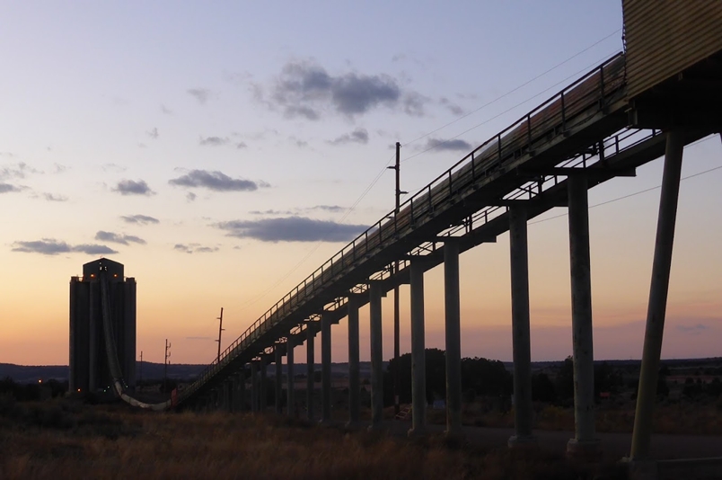 Conveyor belt line crossing. View 2.