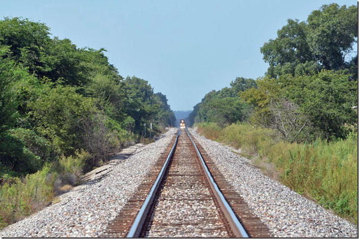 I didn’t know it but 7220 south was passing a northbound train at Brooks MO. BNSF 7220-8154.