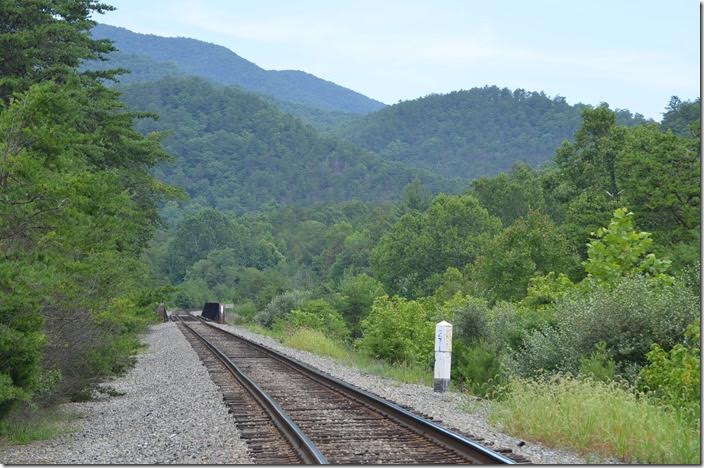 Buckingham Branch, looking east at Griffith.