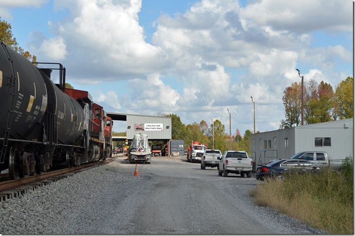 The car department drop pit at Oaks TN. CN 2623-3243.