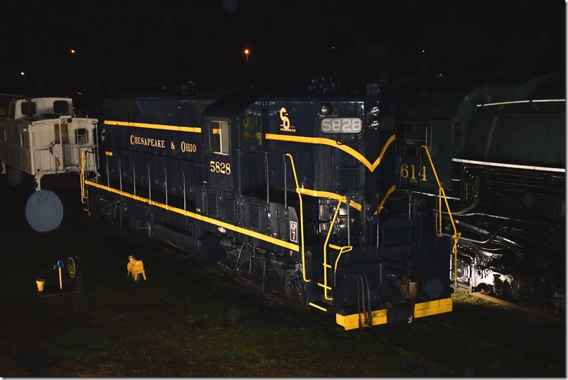 C&O GP7 5828 on 11-14-2024. C&O Ry Heritage Center.