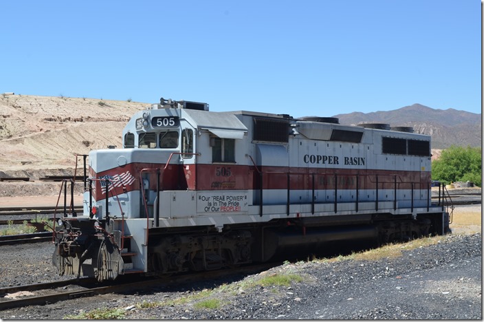 CBRY 505 “GP39CLC” is ex-CSX 4296, nee-C&O 3916. Hayden Jct AZ.