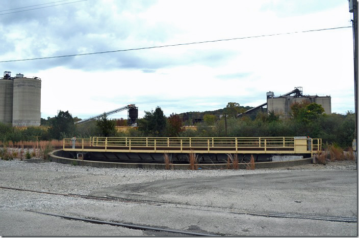 Turntable. CSX Corbin KY.