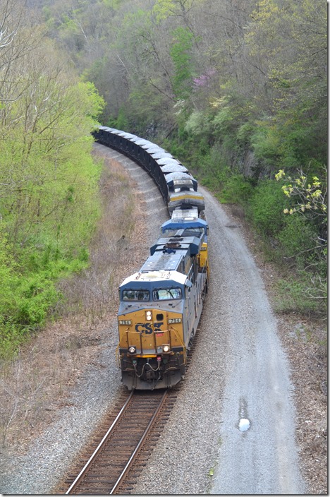 Just west of FO Cabin KY. Shot from the new Donovan Blackburn Bridge to the new Enterprise Industrial Park. CSX 794-354-99.