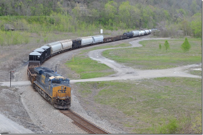 CSX DPU 856. FO Cabin KY.