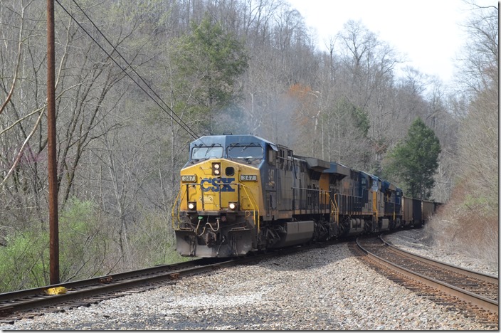 CSX 347-3162-3298-483. McClure VA.