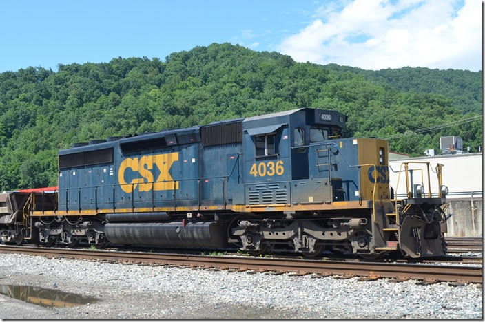 CSX 4036 “SD40-3”. View 2. Danville WV.