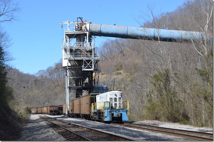 JDNX re-engined ALCo 2001 is under the command of one employee in the control room. Scotts Branch Mine KY.