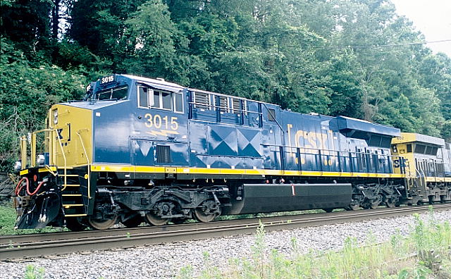 New ES44AC 3012. CSX calls this an "ES44AH". 