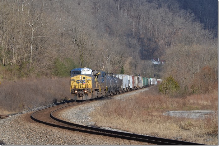 CSX 7716-63 FO Cabin.