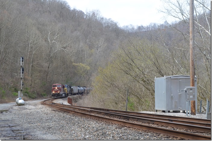 CP 8799-16 approach FO Cabin KY with an ethanol train. 05-22-2020.