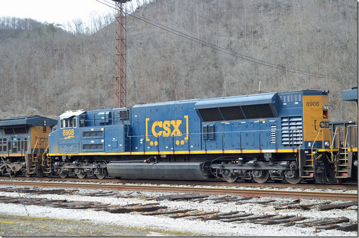 CSX 8908 SD70ACe-T4. View 4. Shelby KY.