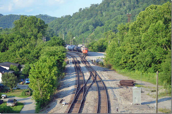 The ethanol train heads into one of the yard tracks at Shelby KY. 07-04-2021. CN 3284 DPU.