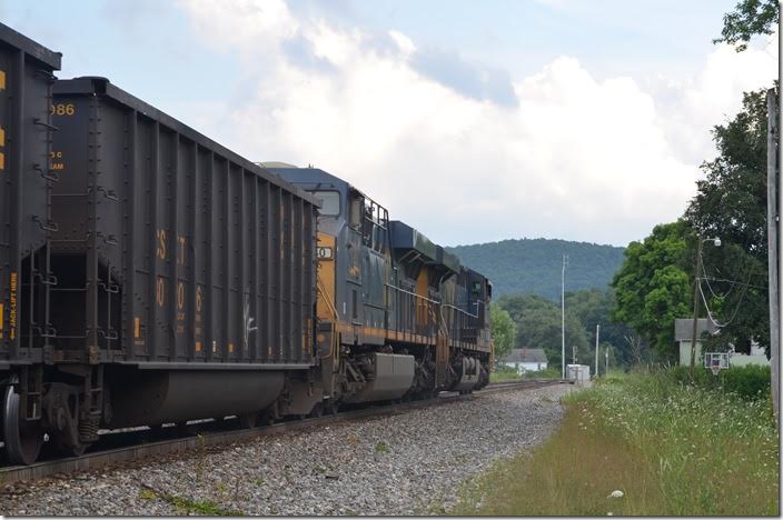 CSX 719-720. Terra Alta WV. View 4.