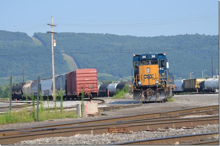 CSX “GP38-3” 2045. View 2. CSX 2045. Cumberland MD.