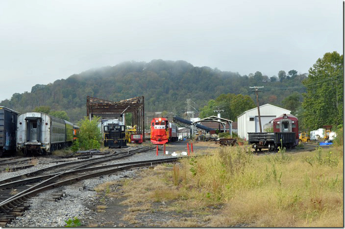 We drove over to Ridgley WV, to see if ex-C&O 2-6-6-2 1309 might be visible. It wasn’t. “WM 501” was getting ready to make its run up to Frostburg. Ridgley WV.