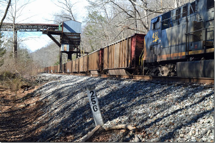 L&N measured their mileposts from Louisville. Dione is 16 miles south of Baxter (Loyall) on the Poor Fork Branch. CSX 547-482. MP 256. Dione KY.