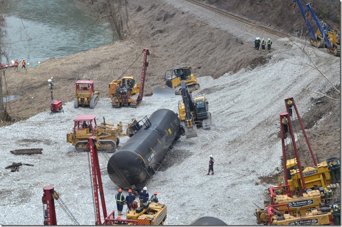 Moving the tank car down the slope to the storage area. View 5. CSX derailment. Draffin KY.