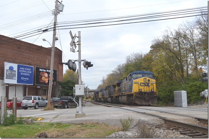 CSX 621-224-481-689-610 Winchester. View 2.