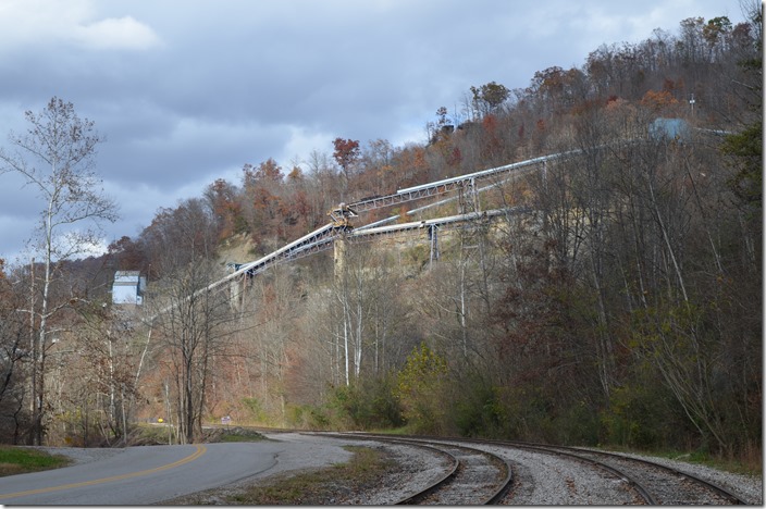 The Yellow Creek load-out near Sassafras is active again. B&W Resources is the new operator. Coal trucks were going in and out, and the plant was running. B&W Resources Yellow Creek tipple Sassafras.