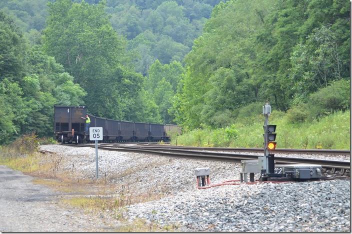 Oh to have a pushing platform or caboose! CSX 3001. Leer Mine siding.