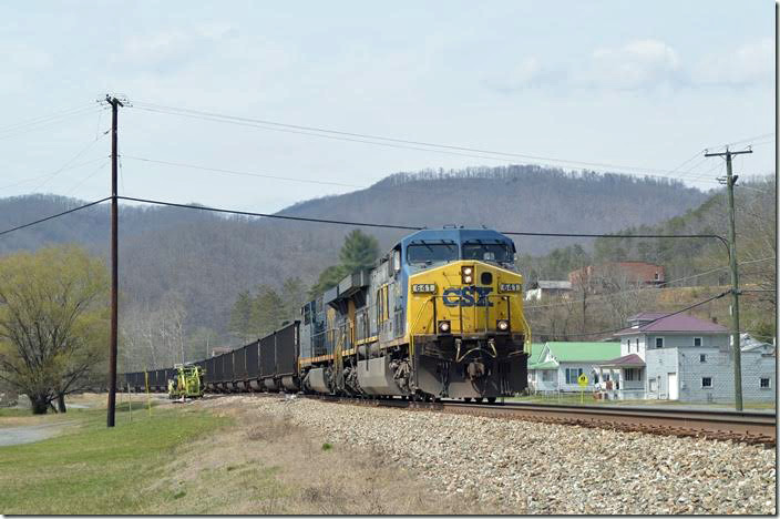 CSX 641-769. View 2. Talcott WV.