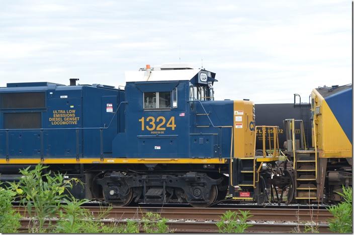 CSX 3GS21B-DE 1324. View 2. Russell.