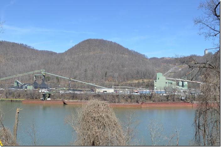 CSX is just below me. Mammoth Coal Co. Cannelton.