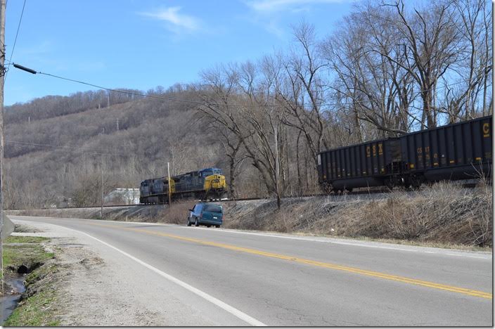 Meanwhile back down at Chelyan, U374’s power is ready to couple up and start shoving their empties into Winifrede’s yard. CSX 468-366.