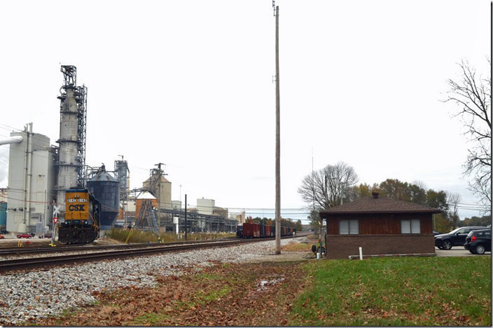 CSX 6142 is parked and the crew signs off duty. The crew revealed that the through freights were taken off in March or April 2020 and that nothing regularly runs between Owensboro and Henderson (hence the rusted rail at Spottsville). Traffic is shuttled to Louisville via local freights. The conductor normally works a job based at Brandenburg KY. CSX Skillman KY.