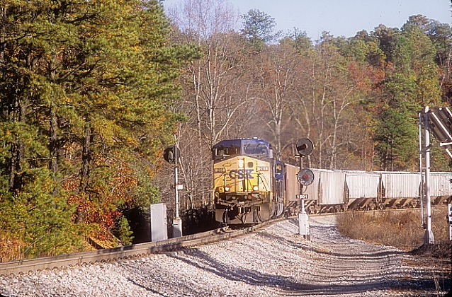 Soon I heard the squeal of flanges of K820-02, a 95-car phosphate train running from Mulberry, Fla, to Chicago. AC44CW 201 led 4521. 