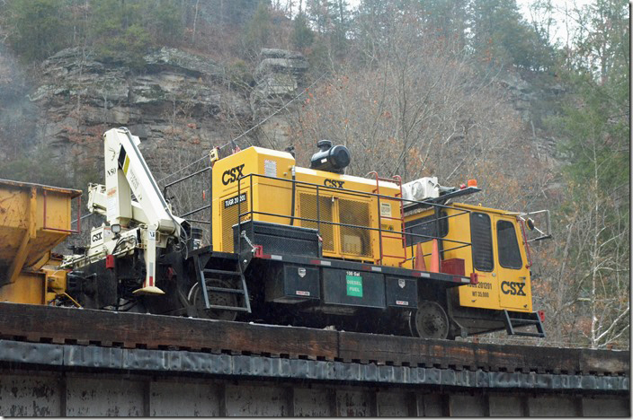 Parking it on the bridge was a good idea. It kept curiosity seekers from climbing on it. CSX MW 201201 TUGR. Haysi VA.