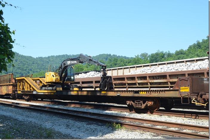 CSX MW ramp car 920669 was C&O same number. It has a load limit of 147,100 and was built 03-1962. Shelby KY.